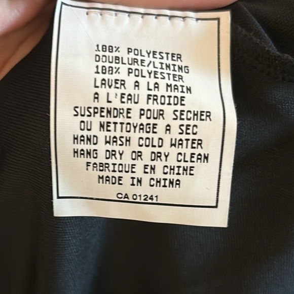 Brand new Shimmering Cascade Dress – Size Small! - Picture 8 of 8